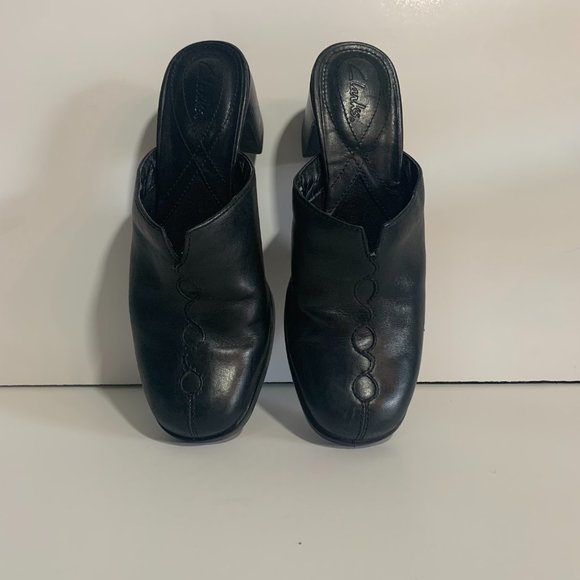 Clarks Women’s Black Mules size 6M - Picture 5 of 7